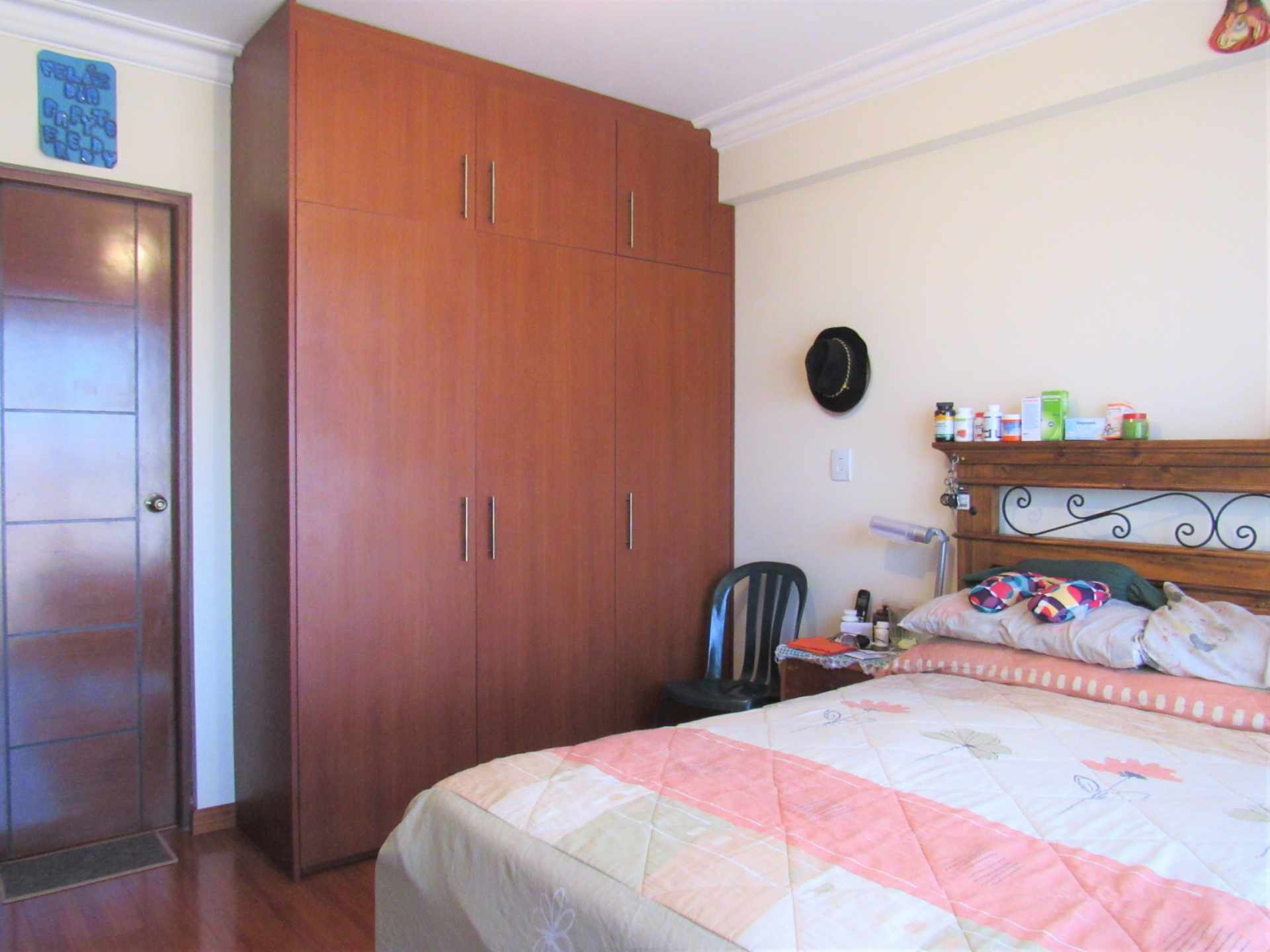 Departamento en Sacaba en Cochabamba 3 dormitorios 2 baños 1 parqueos Foto 5
