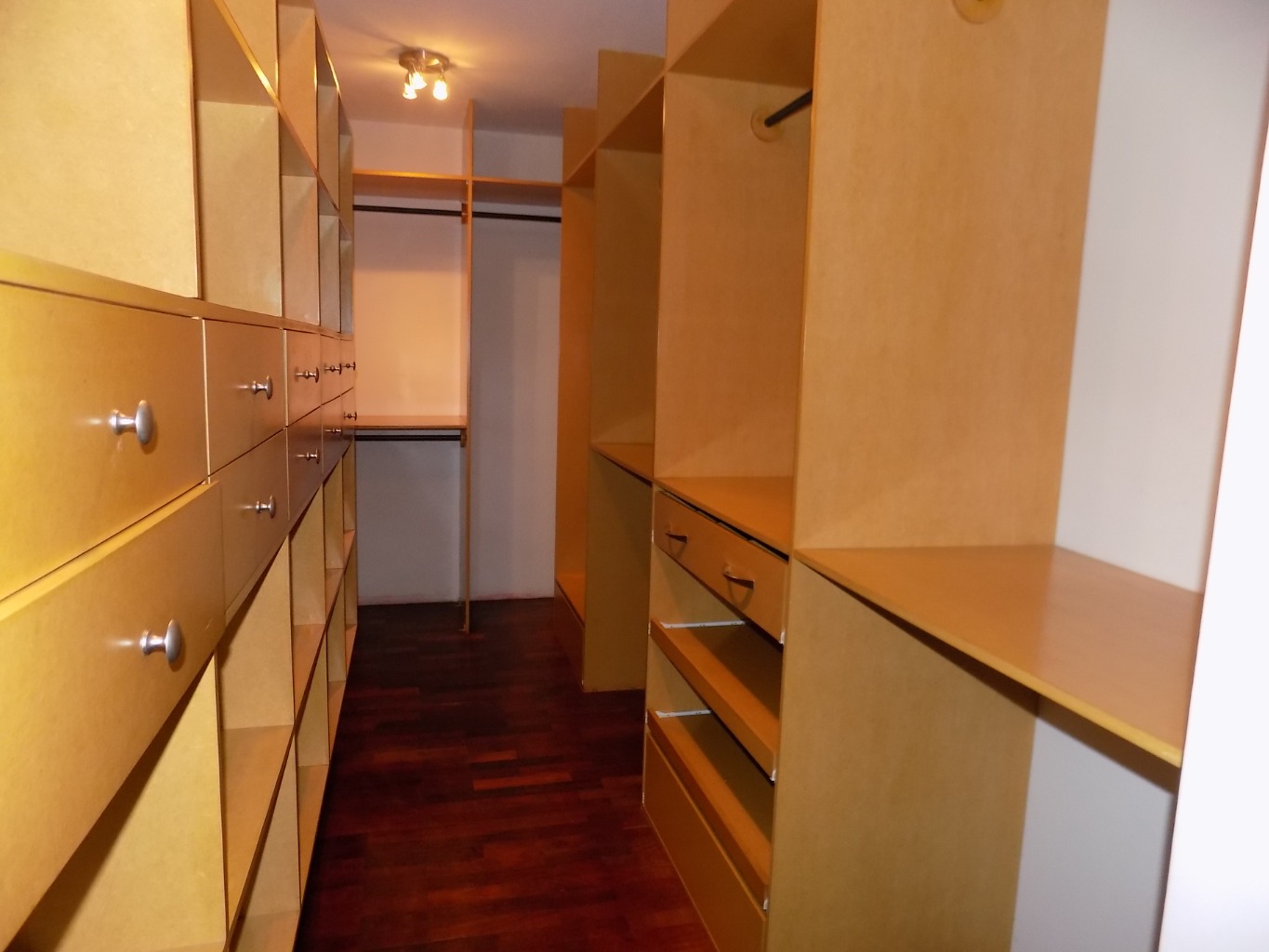 En Alquiler a $us 900 Foto 12