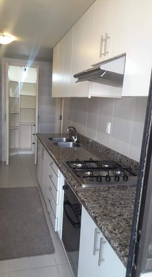 Departamento en AlquilerAv. Monseñor Quiroz 3 dormitorios 3 baños 1 parqueos Foto 13