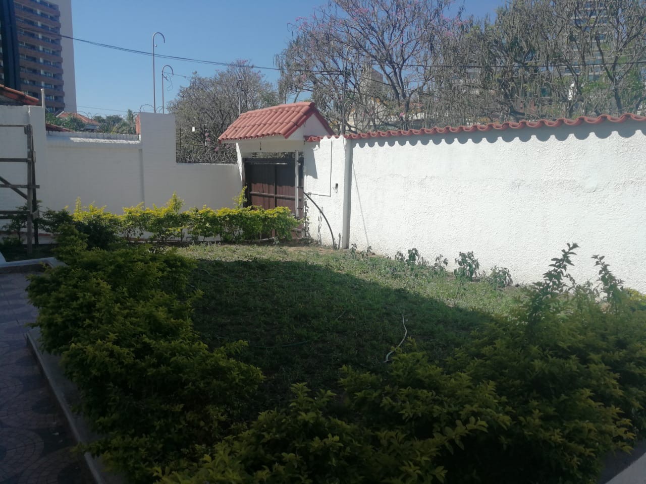 Casa en AlquilerZona Nor Oeste; Barrio mas exclusivo de Santa Cruz; Barrio Equipetrol Foto 6