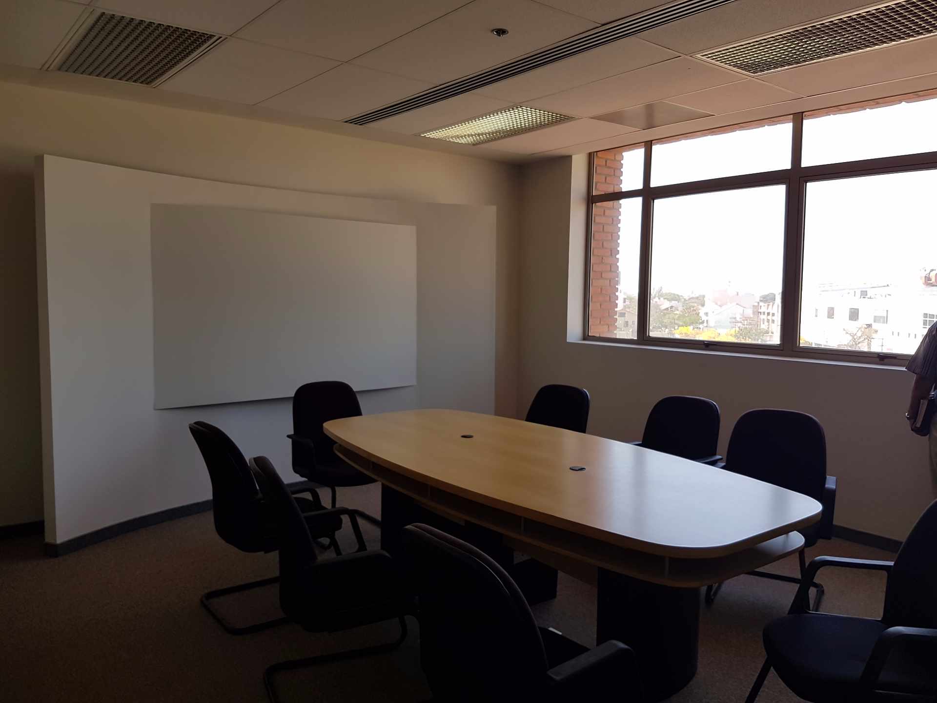 En Alquiler a $us 2,200 Foto 5