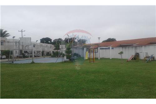 Departamento en Entre 2do y 3er anillo Oeste en Santa Cruz de la Sierra  2 baños  Foto 10