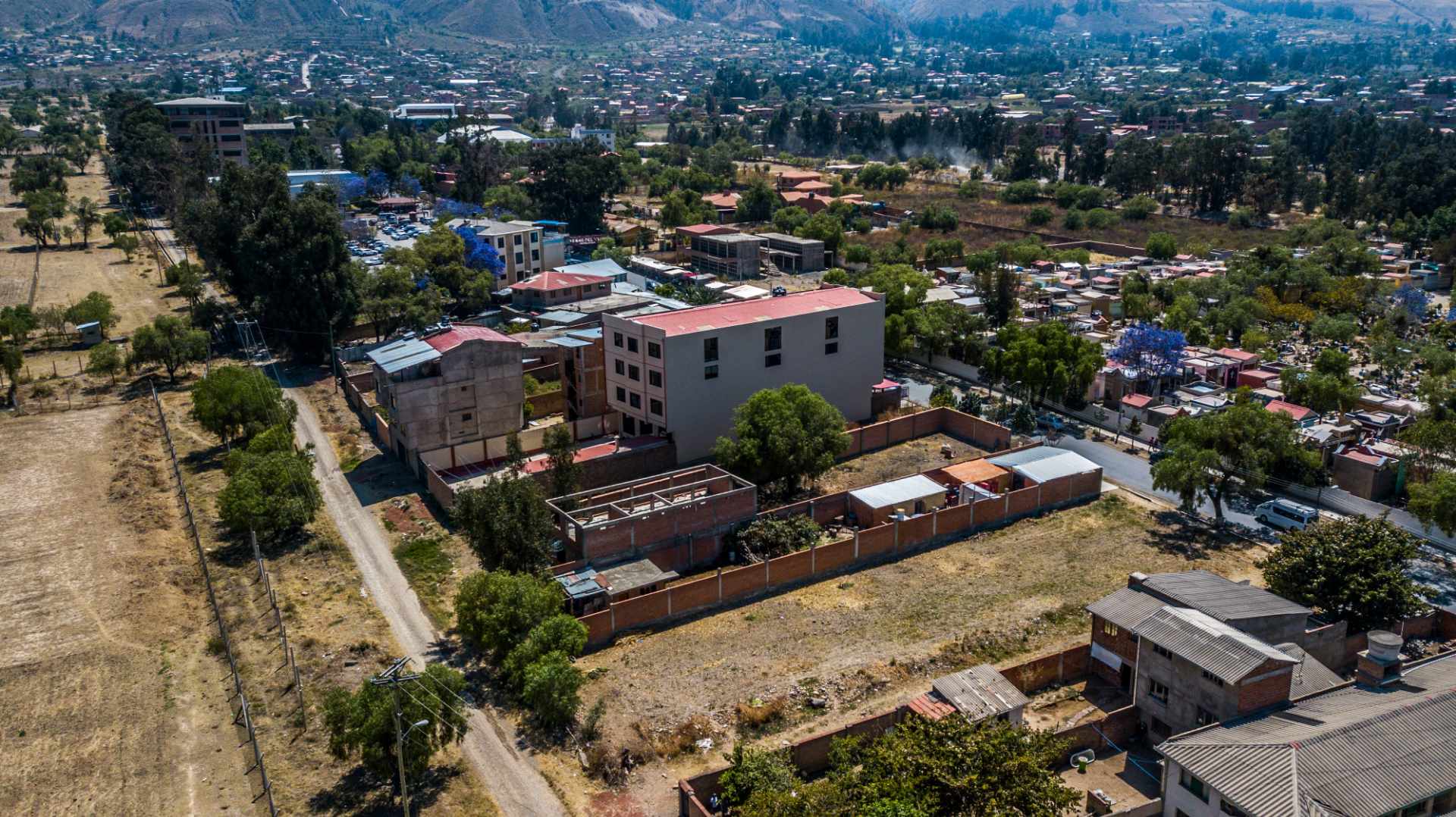 Terreno en VentaTiquipaya Foto 7