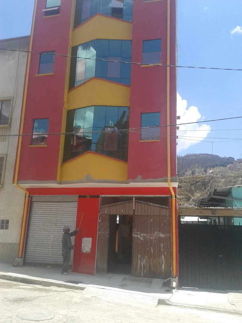 Casa en Villa Fatima en La Paz 4 dormitorios 3 baños 1 parqueos Foto 1