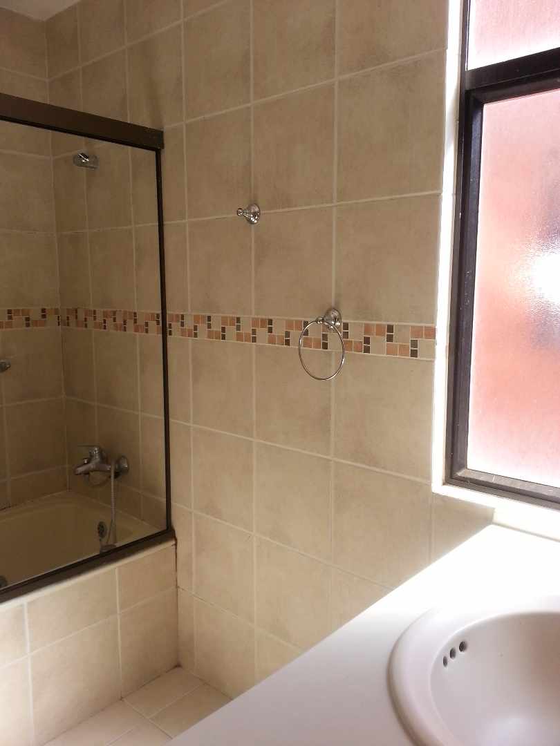 Departamento en AlquilerAchumani Calle 32 Edificio Los Geranios Foto 11