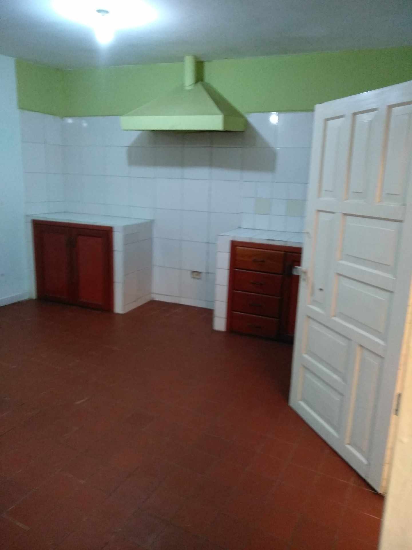 Departamento en AlquilerAv, PARAGUA, Calle Diego de Matos#3880 2 dormitorios 1 baños 1 parqueos Foto 3