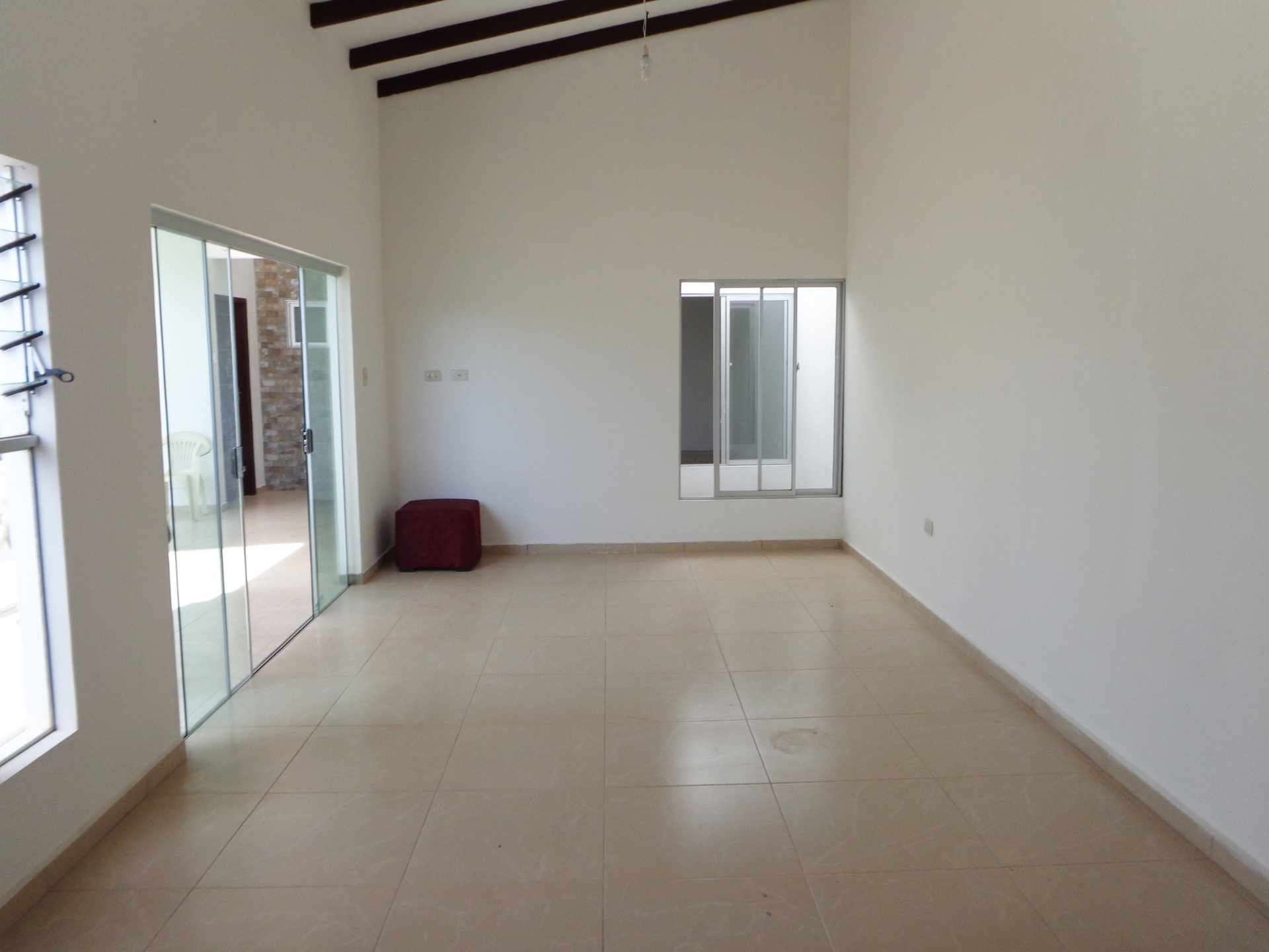 Casa COD-614 BARRIO 23 DE DICIEMBRE ZONA AV. VIRGEN DE COTOCA Foto 9