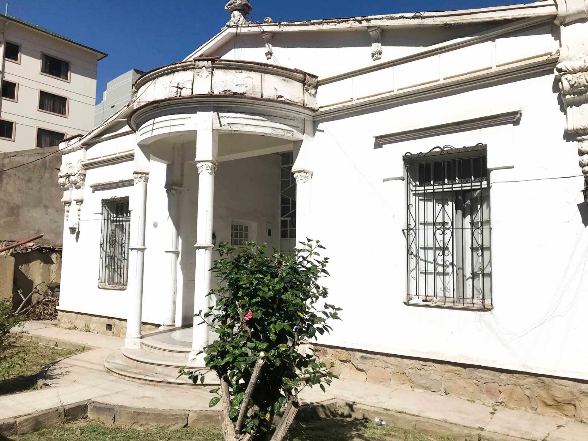 En Alquiler a $us 1,500 Foto 4