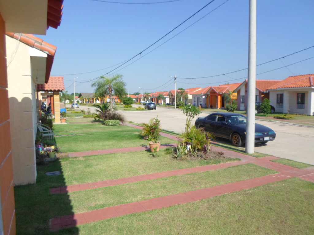 Casa en Carretera Norte en Santa Cruz de la Sierra 2 dormitorios 1 baños 2 parqueos Foto 4