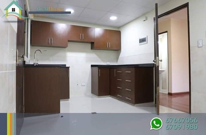 Departamento Achumani calle prolongación 31 sobre avenida las Violetas Foto 7