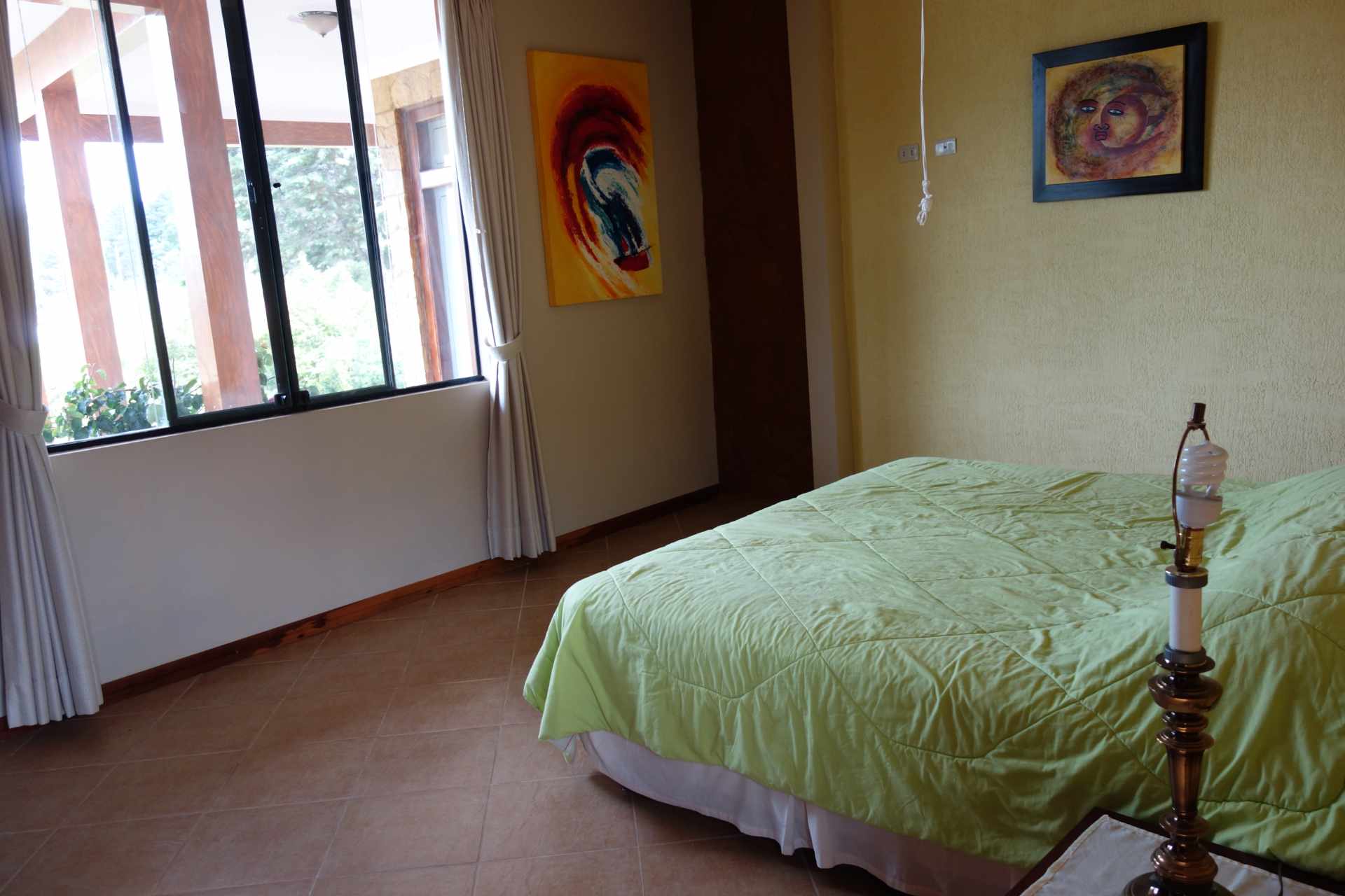 Casa en VentaCallw Avaroa  - Zona Noroeste 3 dormitorios 3 baños 3 parqueos Foto 7