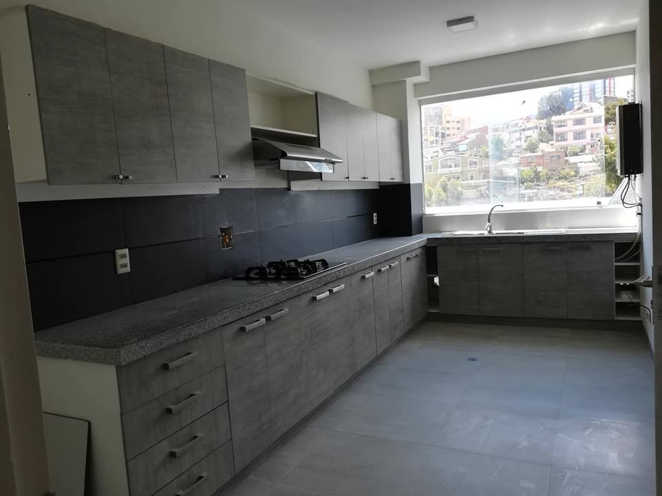 Departamento en VentaCondominio Pinos Norte 3 dormitorios 4 baños 1 parqueos Foto 12