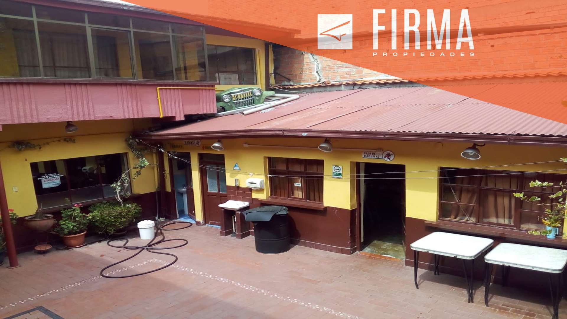 Casa en Miraflores en La Paz 4 dormitorios 3 baños  Foto 1