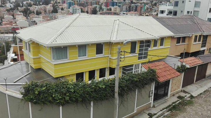 Casa en Auquisamaña en La Paz 3 dormitorios 3 baños 3 parqueos Foto 1