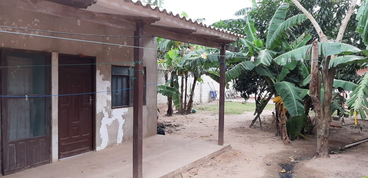 Casa en AnticréticoZONA SUR DOBLE VIA LA GUARDIA KM12 URB, NUEVA ESPERANZA Foto 5