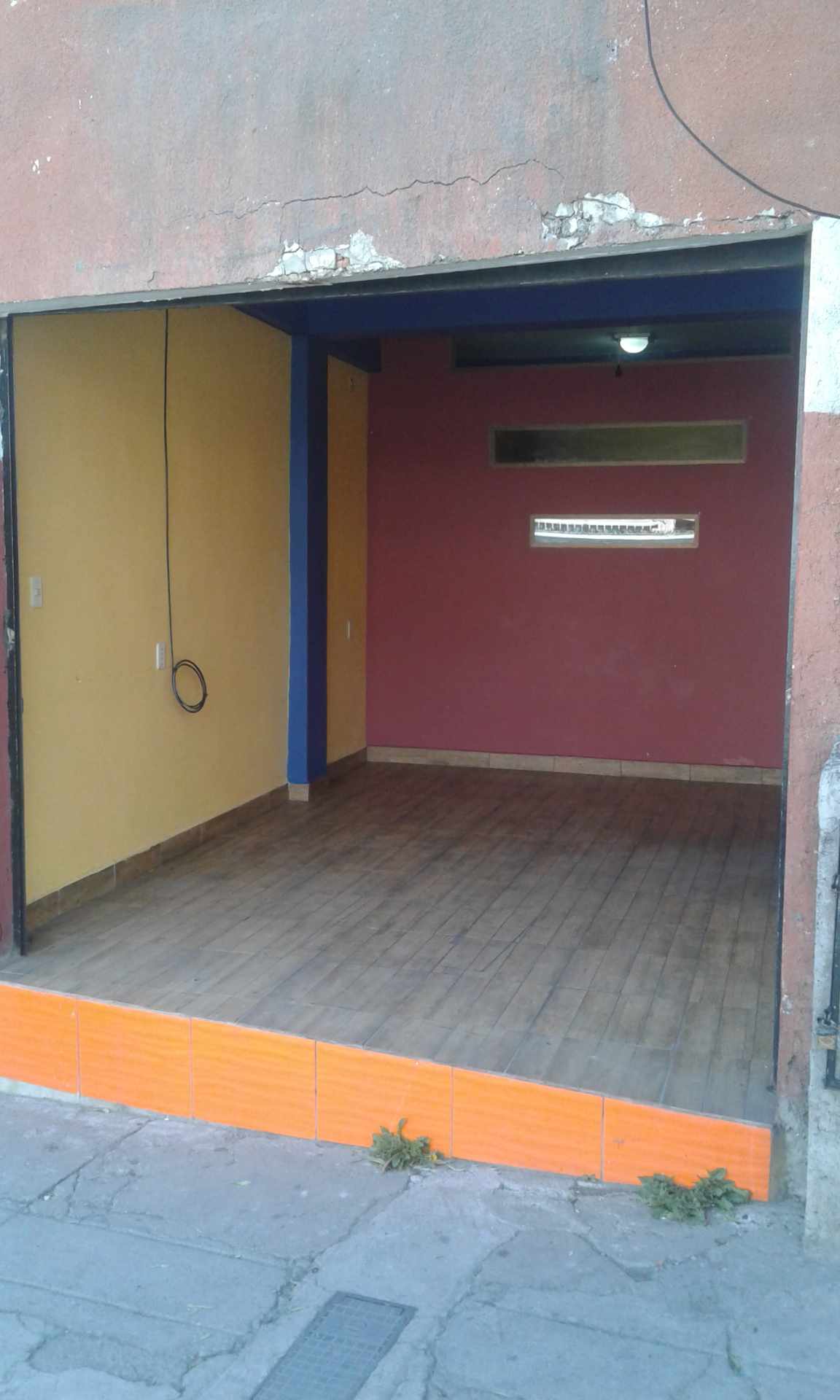 Oficina Calle Cuba No 1652A entre Carrasco y Pasoskanki zona de Miraflores La Paz - Bolivia (OFERTABLE y entrega inmediata) Foto 2