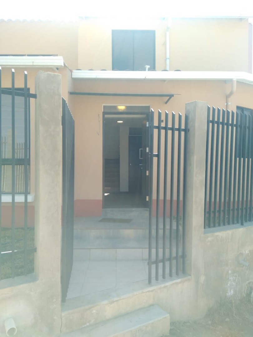 Casa en Achumani en La Paz 3 dormitorios 4 baños 3 parqueos Foto 8