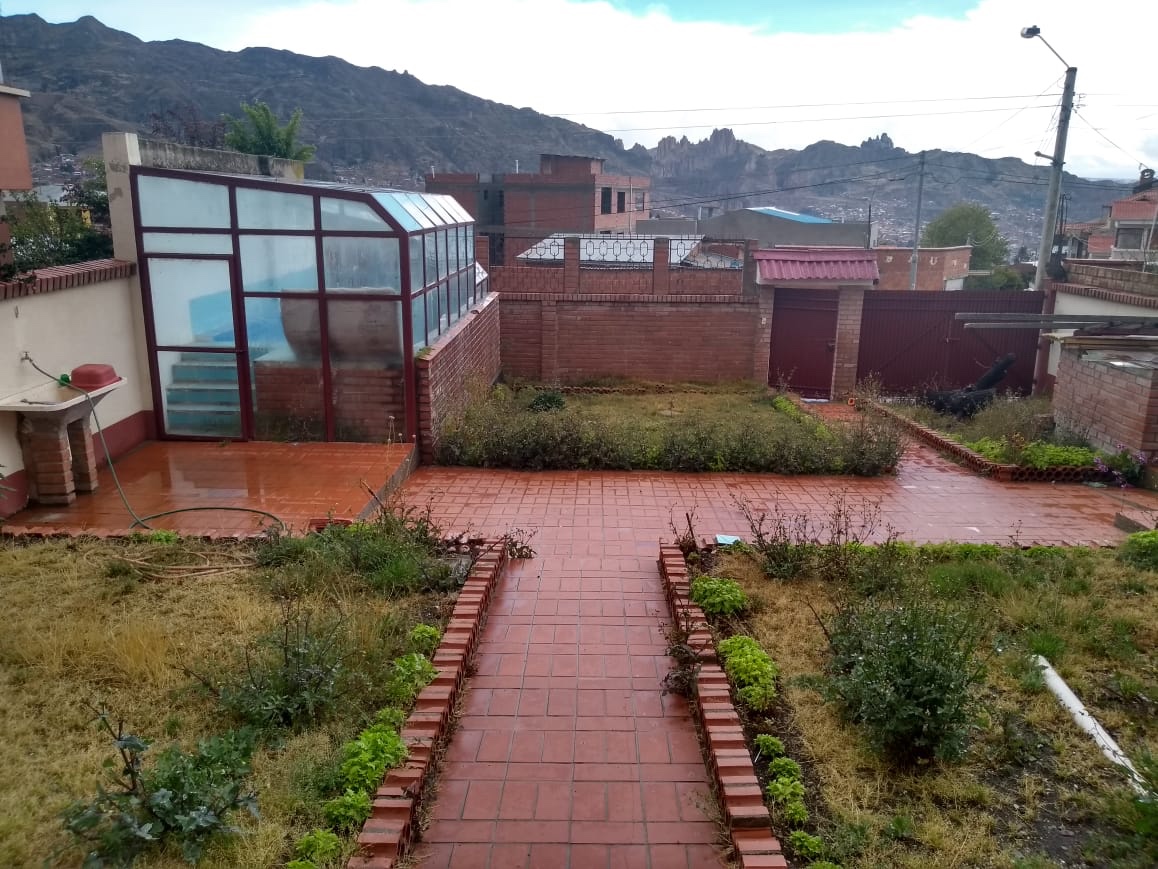 Casa en Chasquipampa en La Paz 4 dormitorios 2 baños 1 parqueos Foto 4