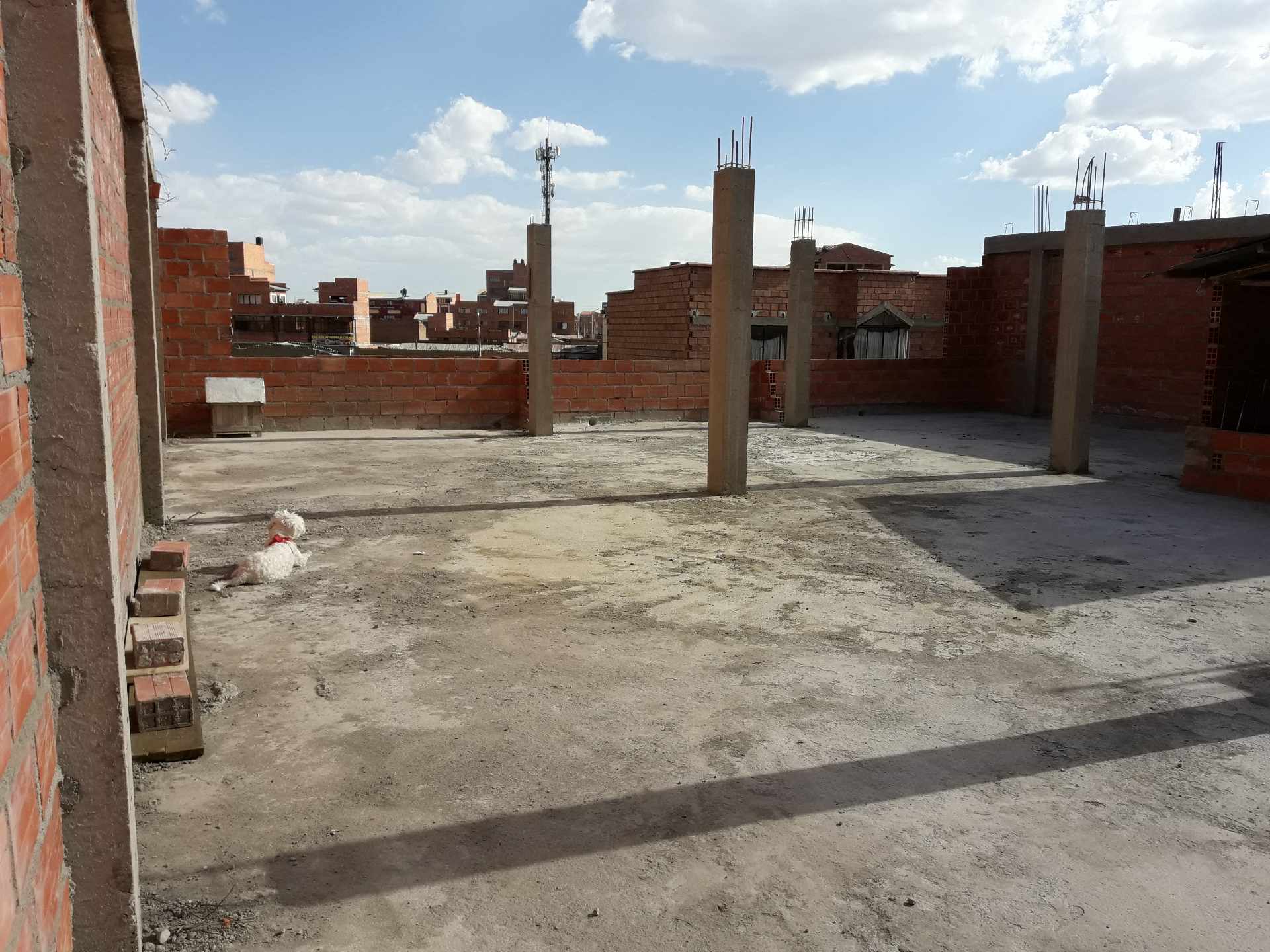 Casa en Ciudad Satélite en El Alto 7 dormitorios 2 baños 5 parqueos Foto 7