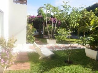 Casa en Urubó en Santa Cruz de la Sierra 5 dormitorios 4 baños 4 parqueos Foto 3