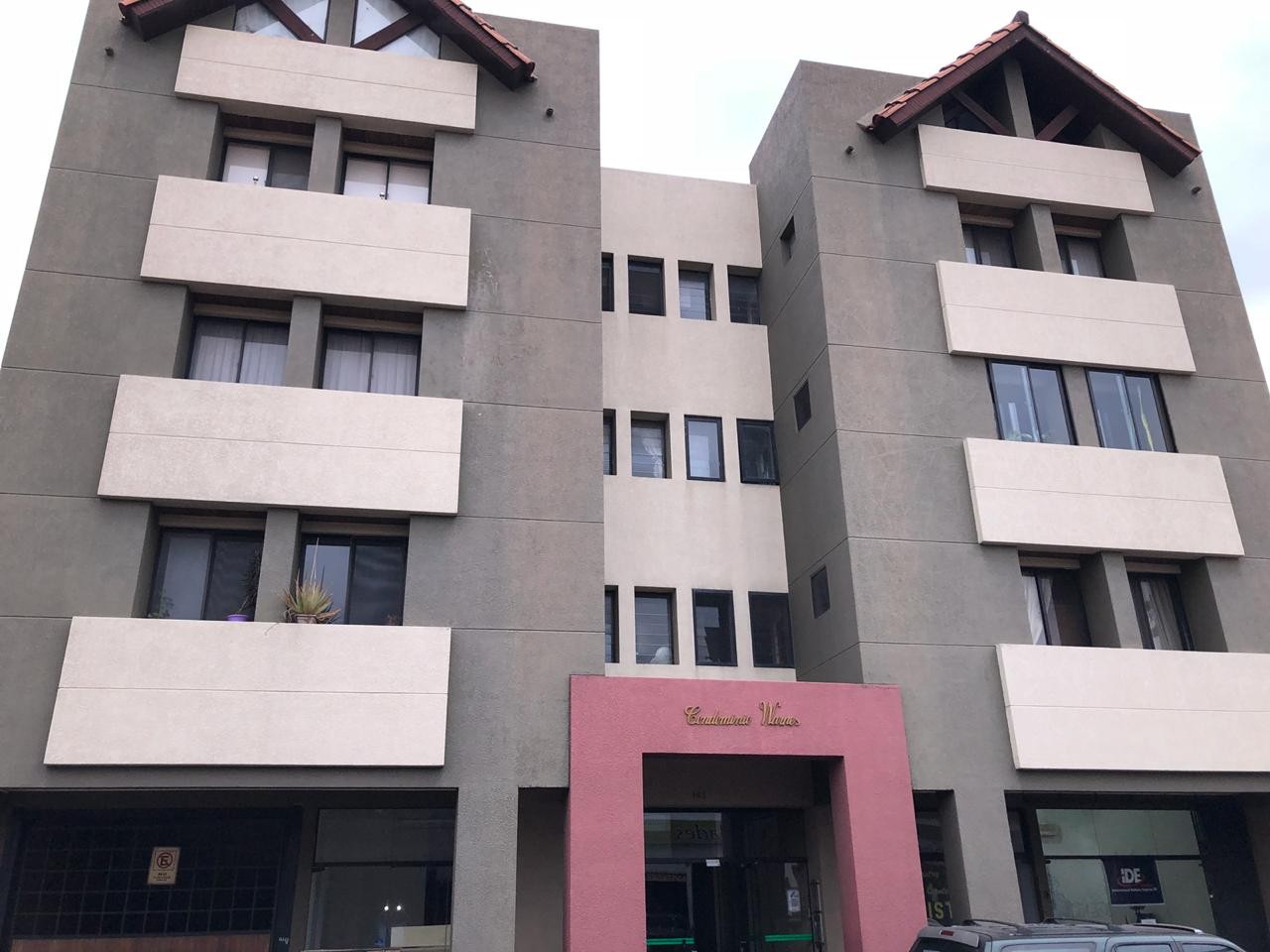 Departamento en Centro en Santa Cruz de la Sierra 1 dormitorios 1 baños  Foto 1