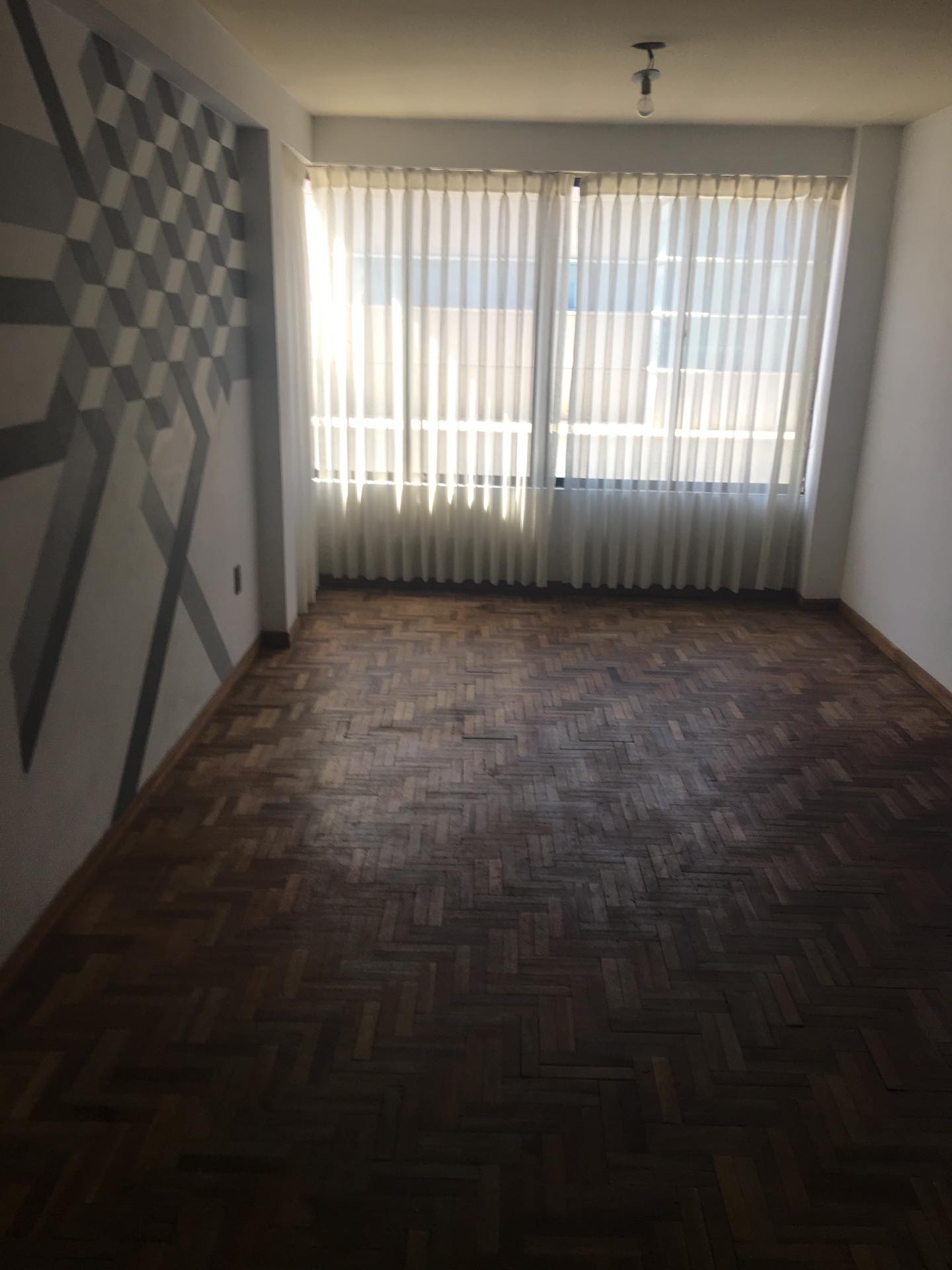 Departamento en AlquilerAv. Héctor hormachea número  4770  3 dormitorios 2 baños  Foto 5