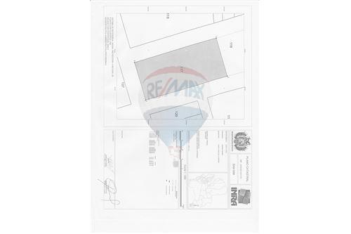 Terreno en Plan 3000 en Santa Cruz de la Sierra 1 dormitorios  1 parqueos Foto 1