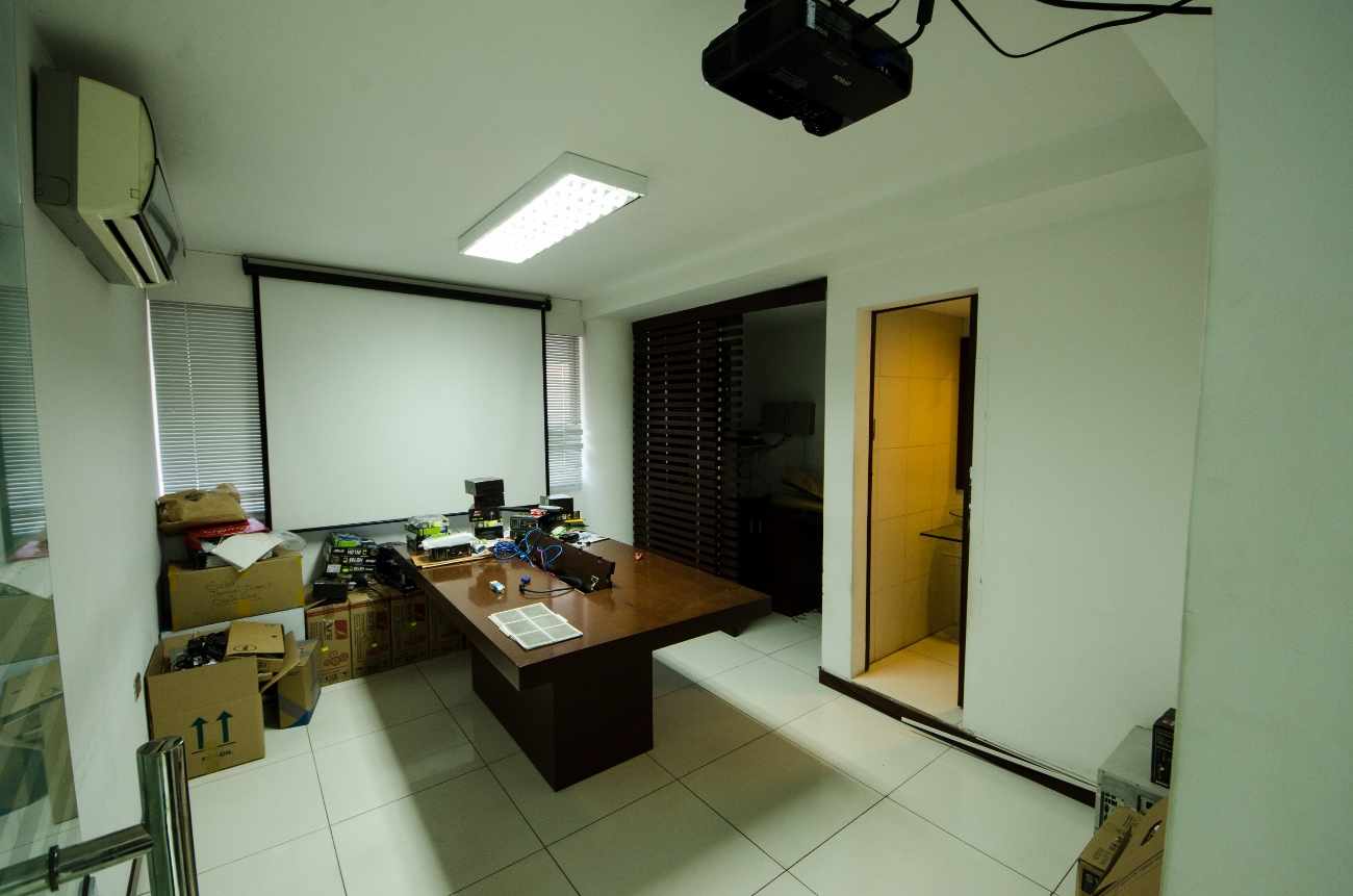 Oficina Edificio Santa Cruz, calle Ayacucho esquina Velasco Foto 5