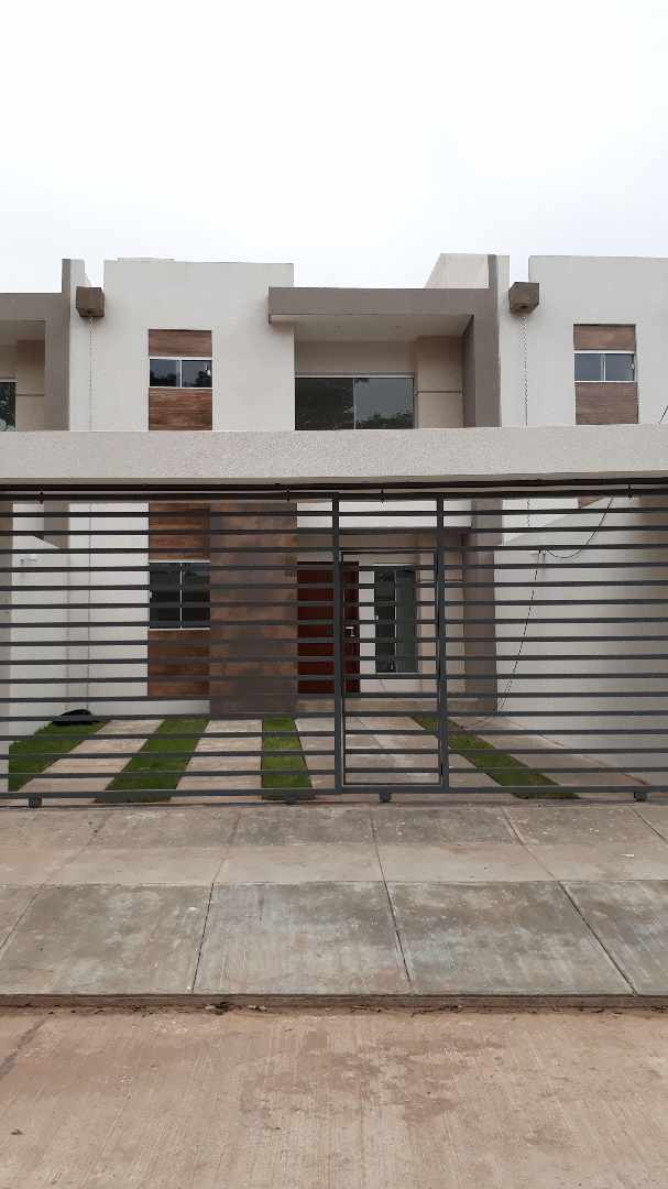 Casa Zona Norte: Beni entre 7 y 8 Foto 1