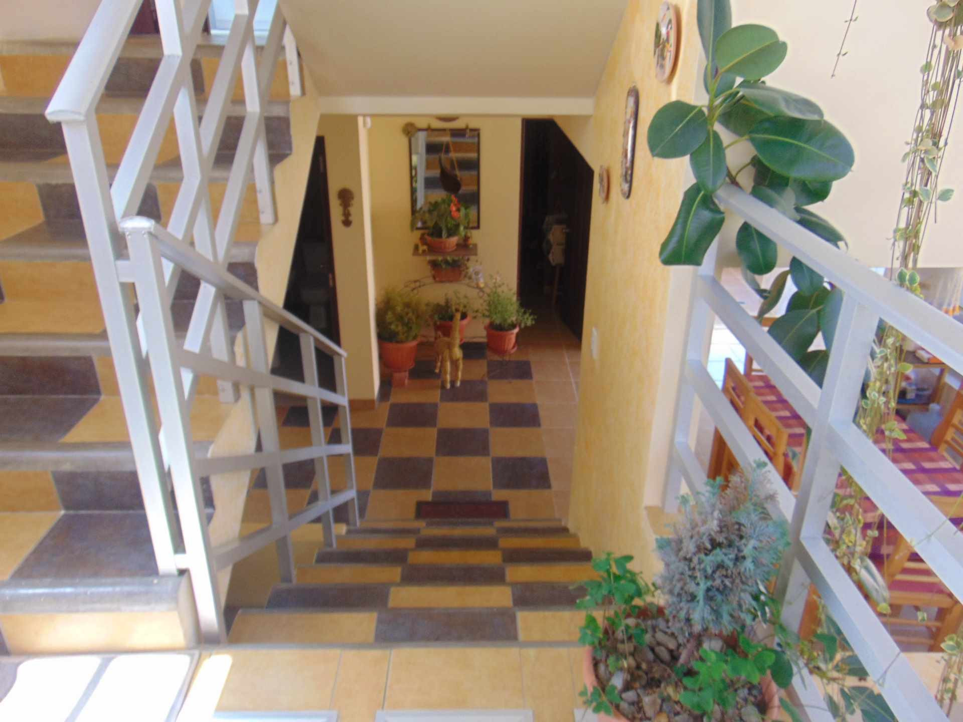 Casa en Mallasilla en La Paz 4 dormitorios 4 baños 2 parqueos Foto 6