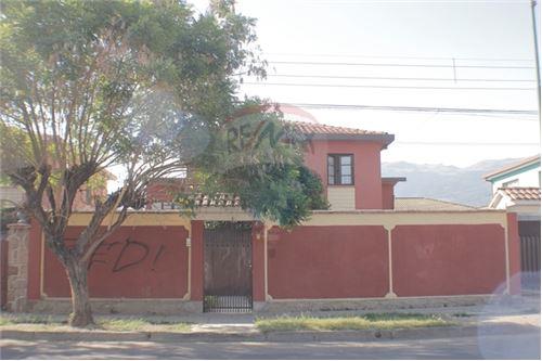 Casa en Noroeste en Cochabamba  3 baños  Foto 18