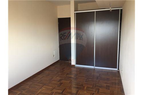 Departamento en Aranjuez en Cochabamba 4 dormitorios 3 baños 1 parqueos Foto 19
