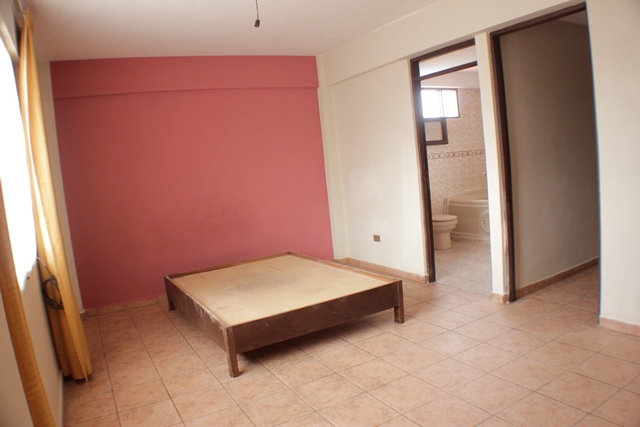 Casa en Villa Taquiña en Cochabamba 4 dormitorios 4 baños  Foto 10