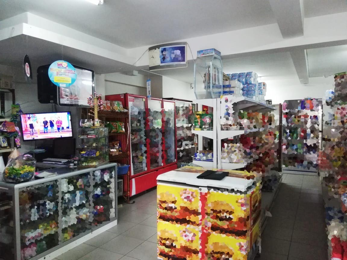 Local comercial en VentaZona Central, Muyurina  2 baños  Foto 10