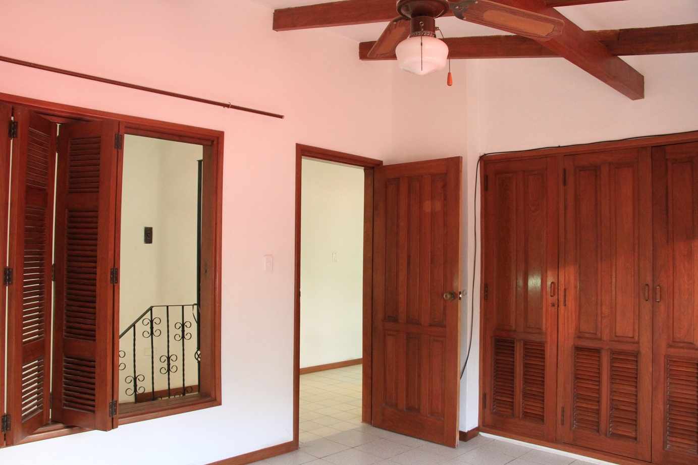 Casa en AlquilerBarrio Sirari, Calle Las Begonias Foto 6