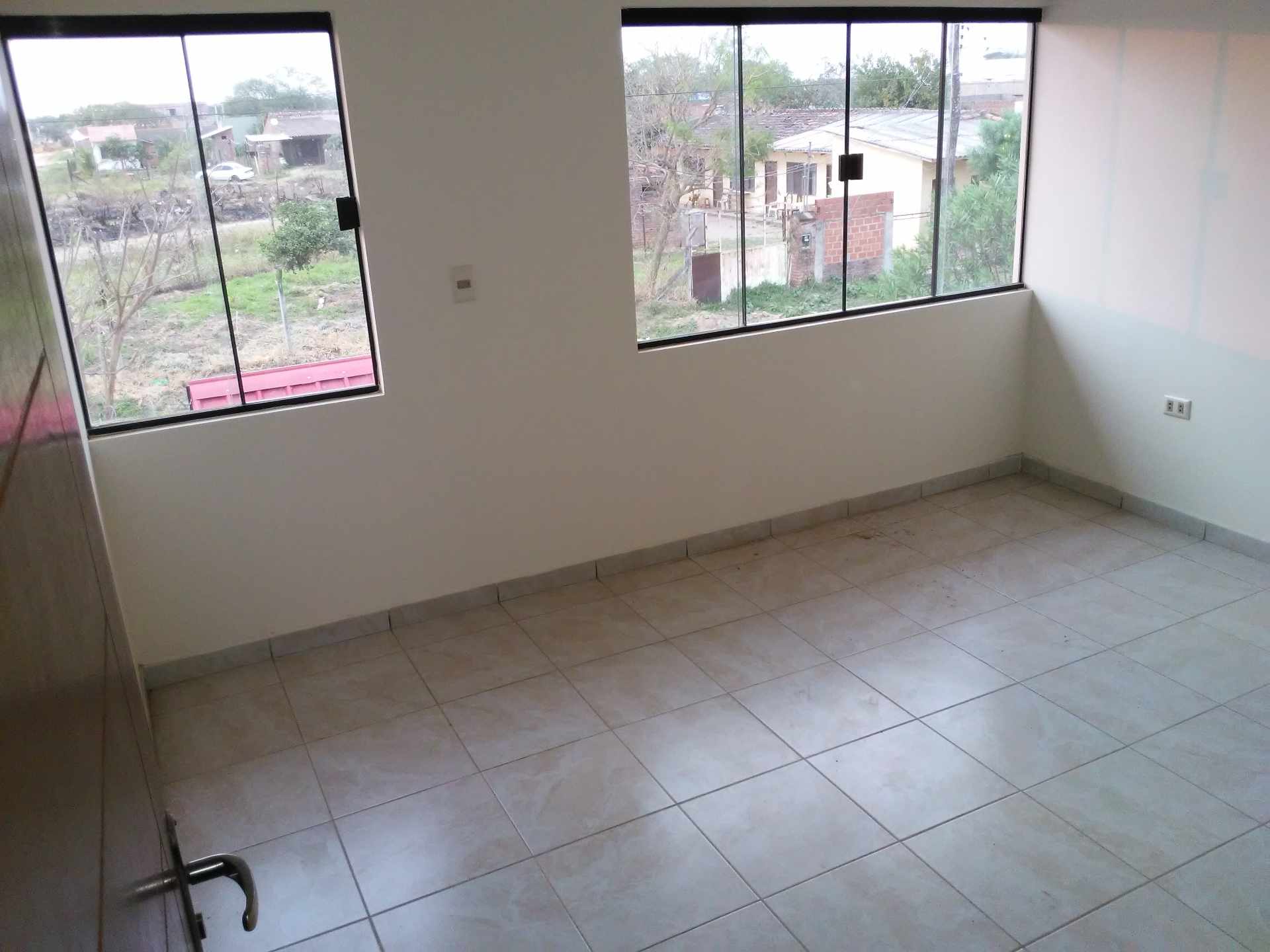 Casa en VentaBarrio Virgen de Guadalupe C/ San Simon 8vo anillo entre Cambodromo y Av Lujan parada final linea 14 Foto 15