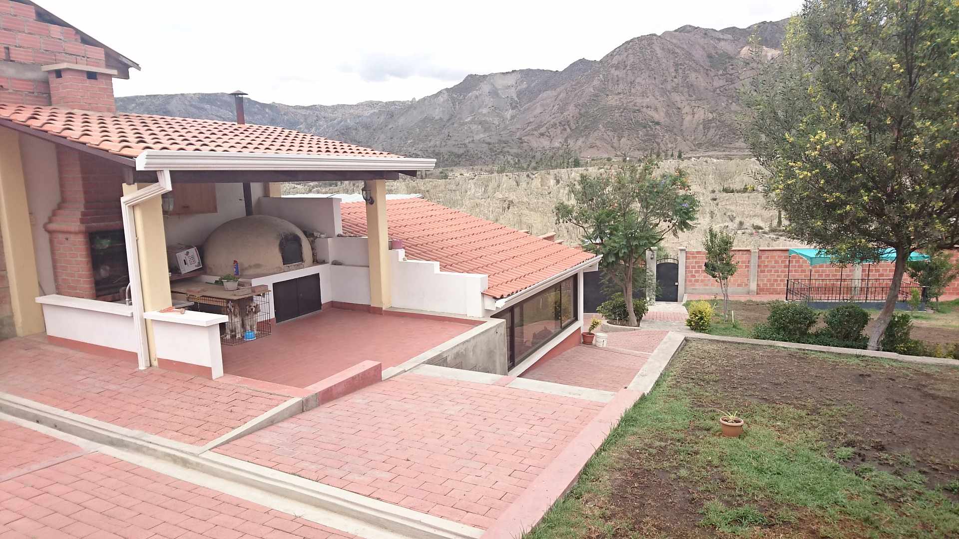 Casa en Mallasa en La Paz 3 dormitorios 3 baños 2 parqueos Foto 9