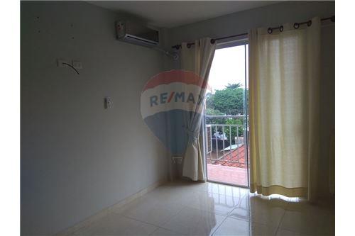 Departamento en AlquilerBarrio Alto San Pedro  1 baños  Foto 8