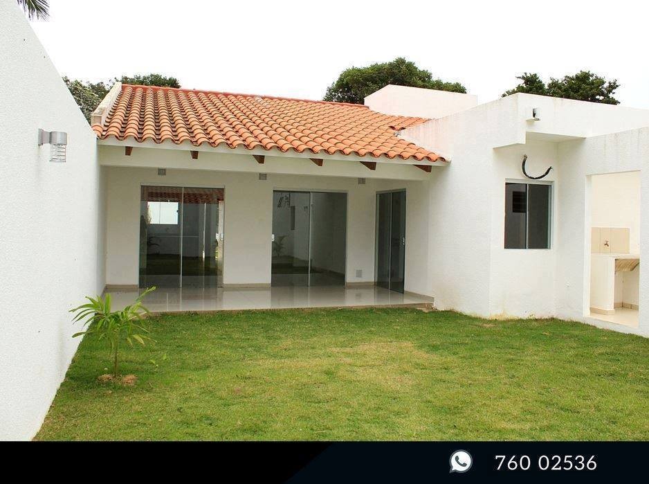 Casa en Entre 8vo y 9no anillo Norte en Santa Cruz de la Sierra 3 dormitorios 3 baños 2 parqueos Foto 3