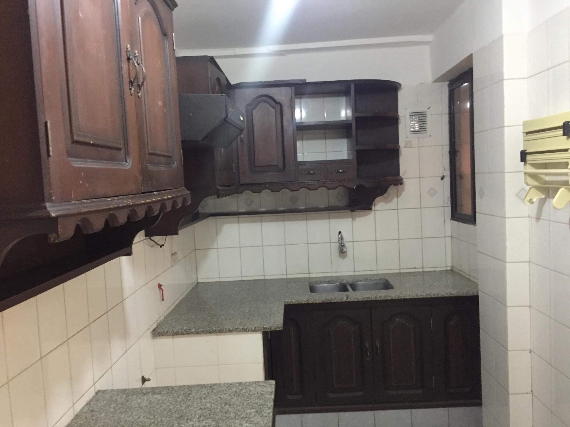 Departamento en VentaCondominio El Paraiso ,c/ Santiago Ortiz # 80 , entre 1 y 2 anillo  2 dormitorios 1 baños  Foto 6