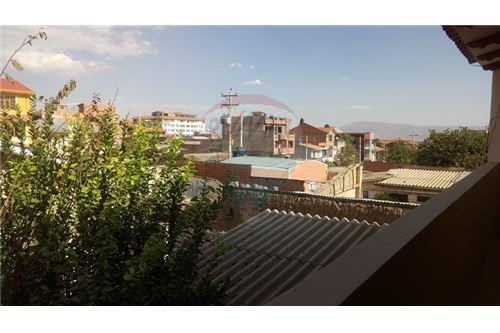 Casa en Noroeste en Cochabamba 6 dormitorios 2 baños 1 parqueos Foto 7
