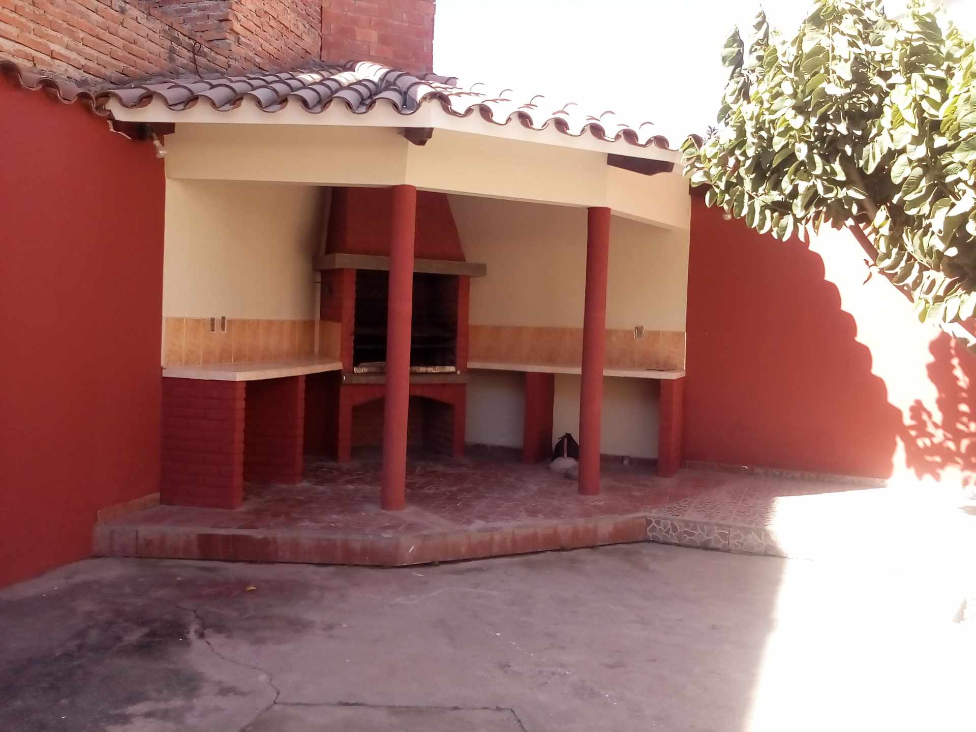 Departamento en Sucre en Sucre 7 dormitorios 5 baños 2 parqueos Foto 11