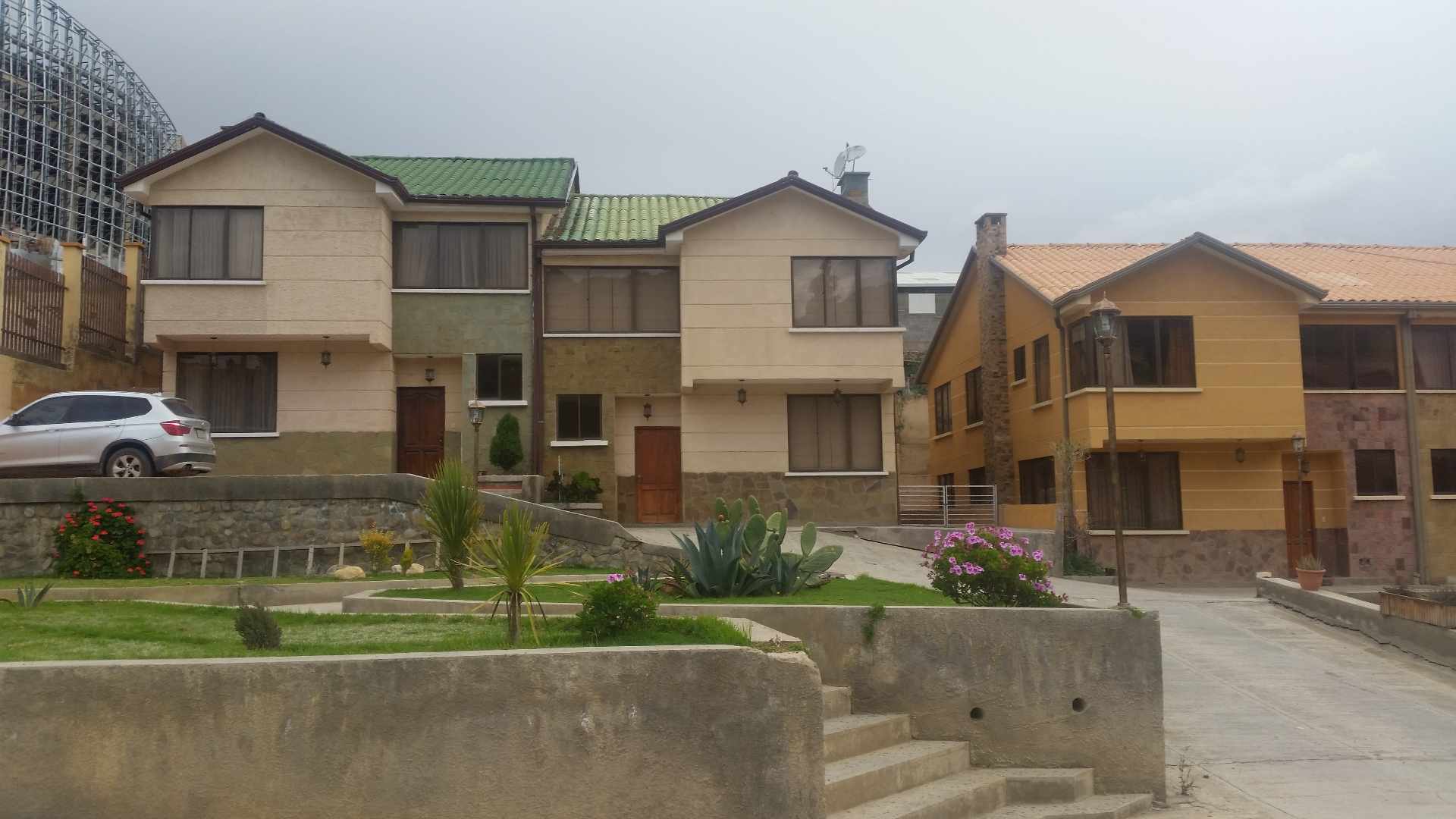 Casa Condomio real cota cota calle 34b Foto 2