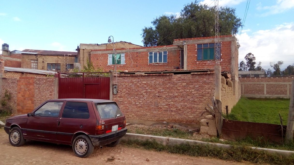 Casa en Aranjuez en Cochabamba 6 dormitorios 3 baños 3 parqueos Foto 4