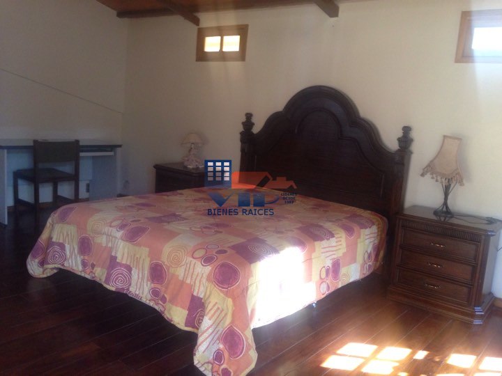 Casa en La Florida en La Paz 3 dormitorios 6 baños  Foto 15
