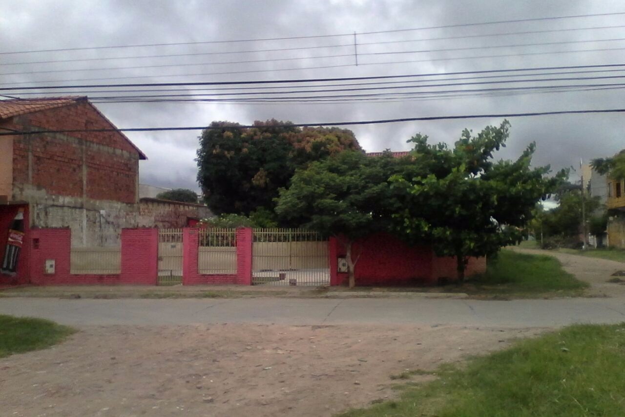 Casa en VentaVENDO AMPLIA Y FUNCIONAL CASA EN LA ZONA CUMAVI Foto 1