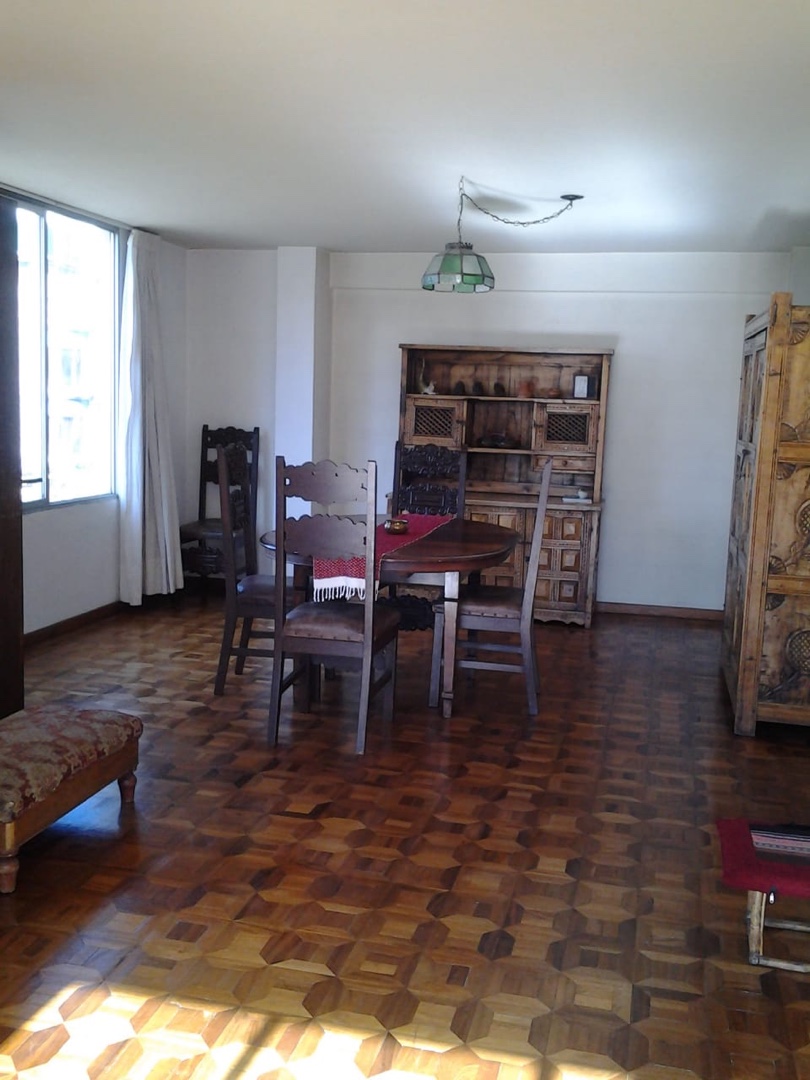 Departamento en Sopocachi en La Paz 3 dormitorios 3 baños 1 parqueos Foto 6