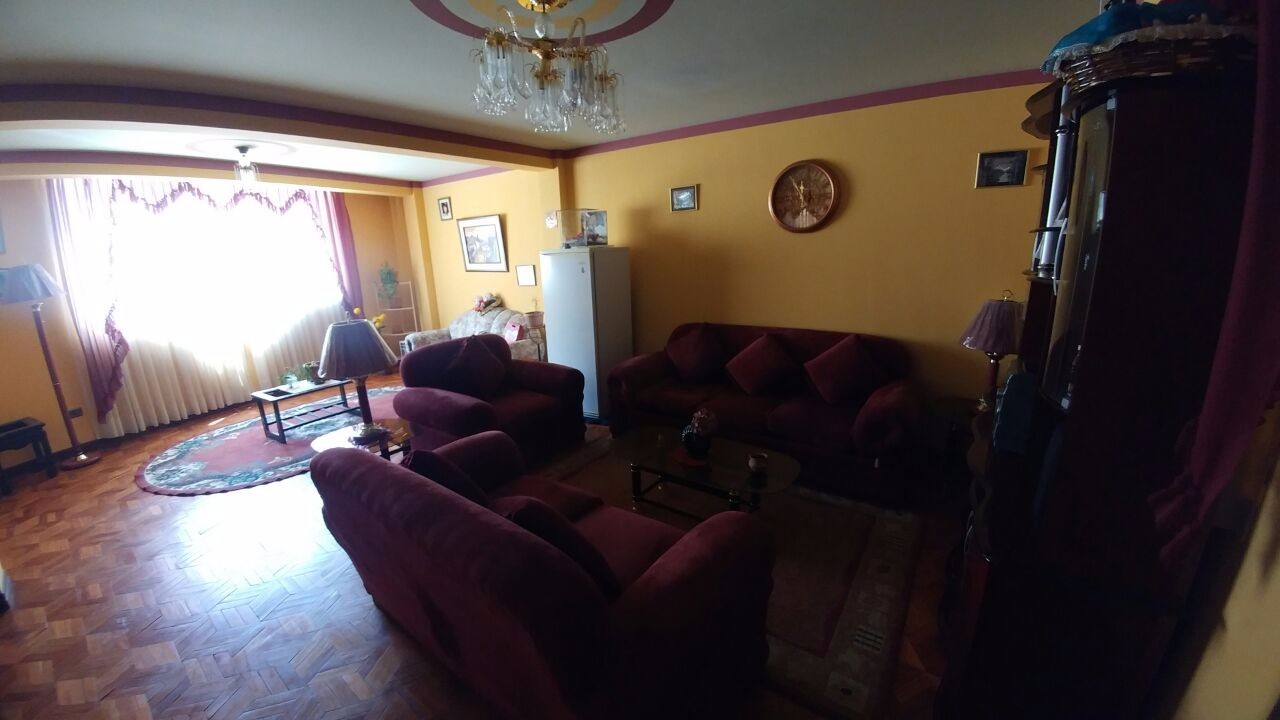 Casa en Villa Fatima en La Paz 6 dormitorios 5 baños 1 parqueos Foto 5