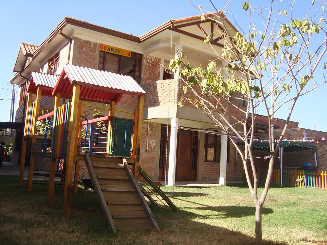 Casa en Villa Taquiña en Cochabamba 3 dormitorios 3 baños 5 parqueos Foto 7