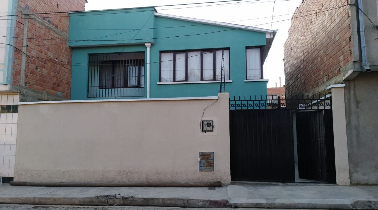 Casa en VentaCalle Sebastián Pagador #2074. Urbanización La Primera (Villa Bolivar), Charapaqui - El Alto Foto 18